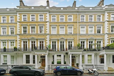 3 bedroom apartment for sale, Cranley Gardens, SW7