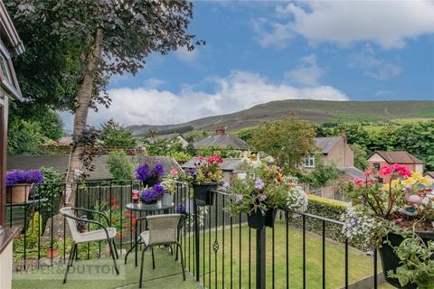 4 bedroom detached house for sale, Annisfield Avenue, Greenfield, Saddleworth, OL3