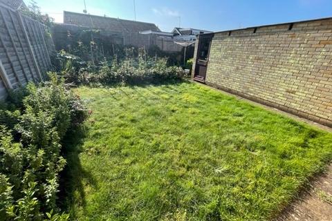 5 Shepherd Close, Northampton, NN2 8QQ