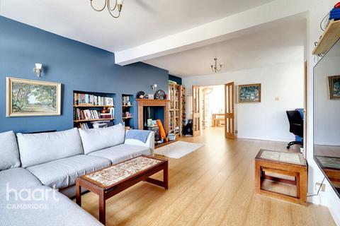 114 Kendal Way, Cambridge, CB4 1LT