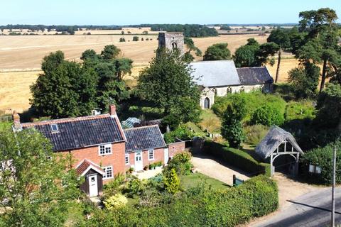 3 bedroom cottage for sale, Top Road, Ilketshall St Lawrence