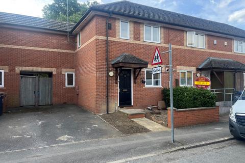 53 Barry Road, Northampton, NN1 5JS