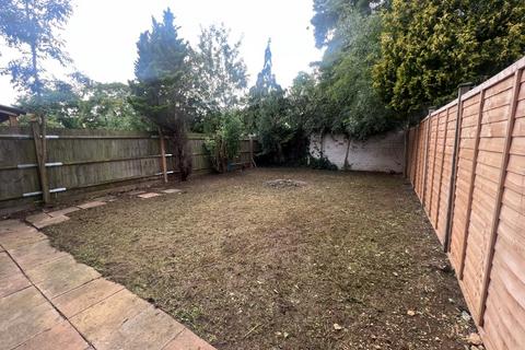 53 Barry Road, Northampton, NN1 5JS