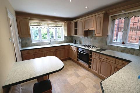 19 Alsace Close, Northampton, NN5 6HX