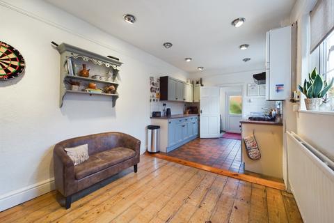 2 Cedar Road, Northampton, NN1 4RN