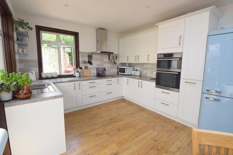 4 bedroom chalet for sale, Newton Lane, Old Windsor, Berkshire, SL4