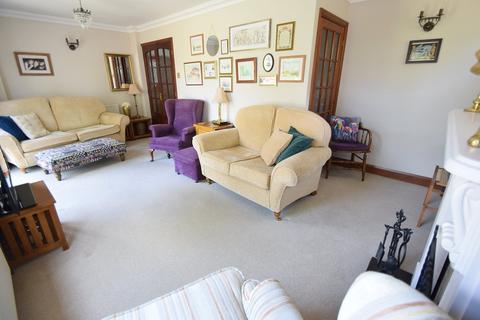 4 bedroom chalet for sale, Newton Lane, Old Windsor, Berkshire, SL4