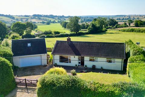 3 bedroom detached bungalow for sale, Hillside, Teeton, Northampton, NN6 8LJ