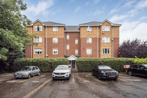 2 bedroom flat for sale, Franklin Way, Croydon