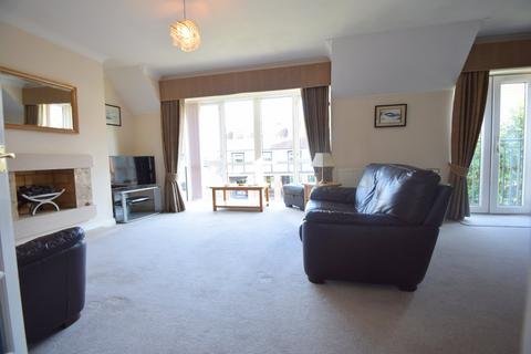 2 bedroom apartment for sale, Windsor Road, Old Windsor, Berkshire, SL4