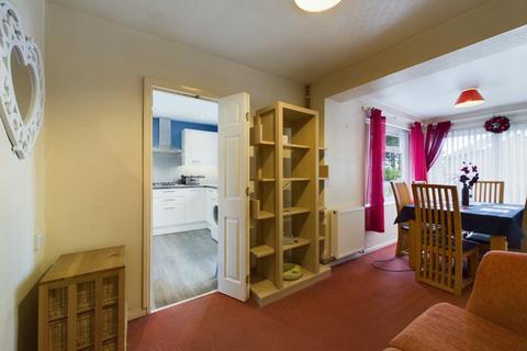 79 Chalcombe Avenue, Northampton, NN2 8LB