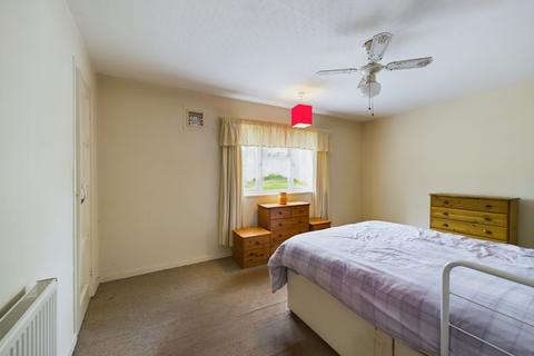 79 Chalcombe Avenue, Northampton, NN2 8LB