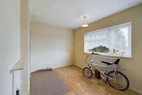 79 Chalcombe Avenue, Northampton, NN2 8LB
