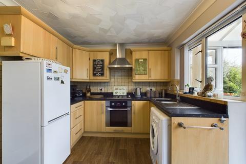 51 Creswick Road, Rotherham, S65 3QD