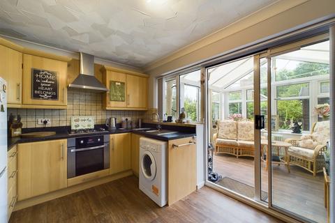 51 Creswick Road, Rotherham, S65 3QD