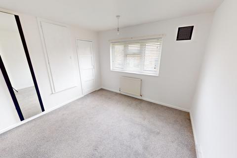 84 Chalcombe Avenue, Northampton, NN2 8LD