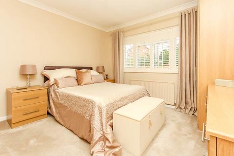 2 bedroom semi-detached bungalow for sale, The Pyghtle, Wellingborough NN8