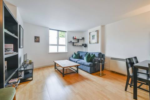 1 bedroom flat to rent, Beech Court, Elmfield Way, Maida Vale, London, W9