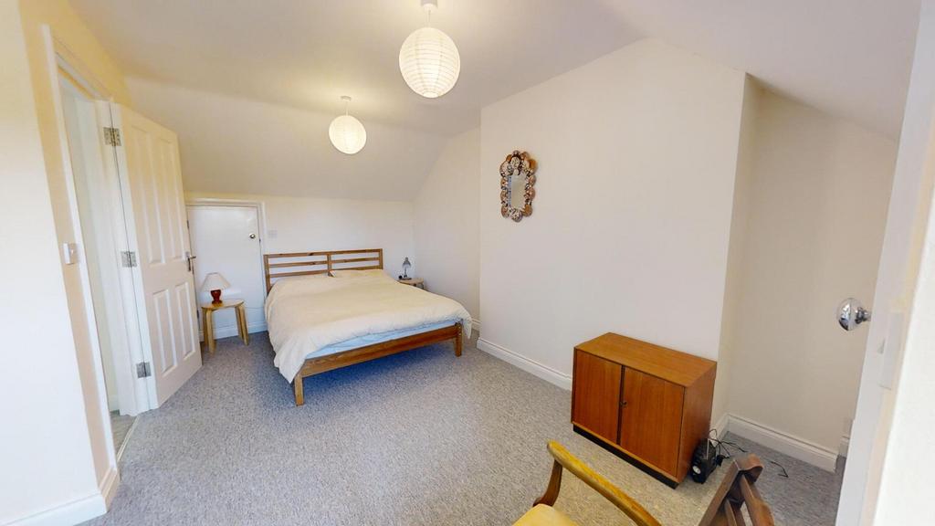 28-Easton-Square-08072024 154614