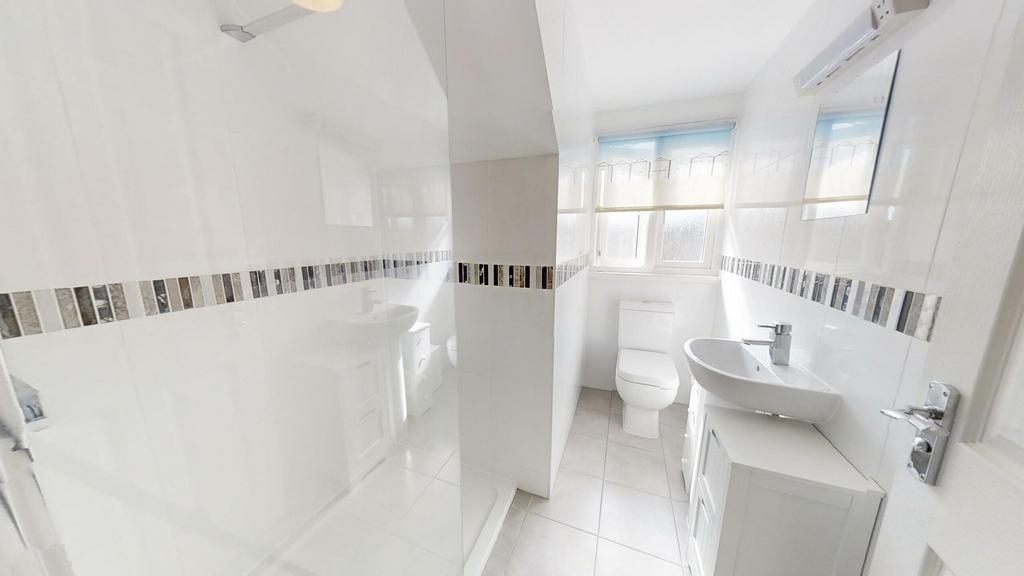 28-Easton-Square-08072024 110034