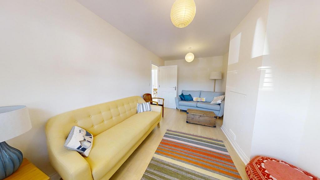 28-Easton-Square-08072024 154412