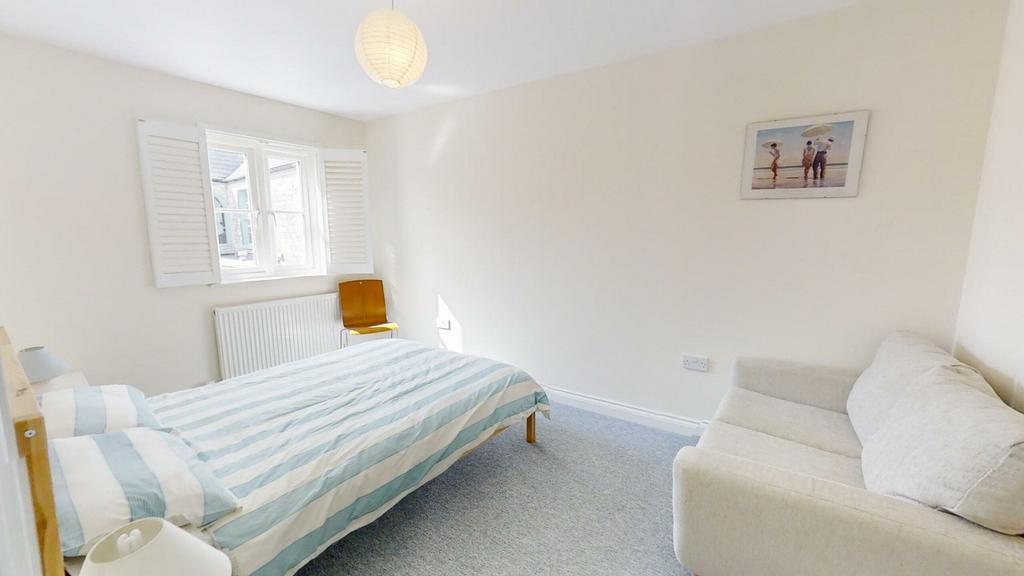 28-Easton-Square-08072024 105841