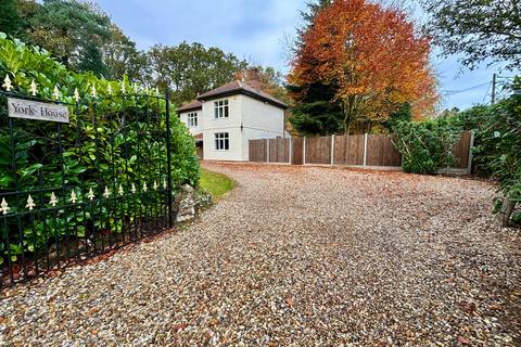 3 bedroom detached house for sale, Bernard Road, High Kelling, Holt