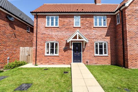 3 bedroom semi-detached house for sale, Attractive Development in Little Snoring