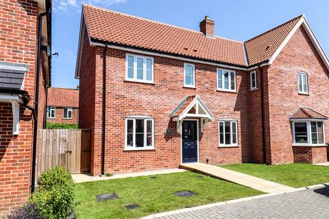 3 bedroom semi-detached house for sale, Attractive Development in Little Snoring