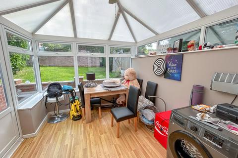 42 Beedles Close, Telford, TF4 3SH
