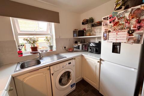 27 Cuckoos Rest, Telford, TF4 3TQ