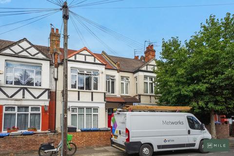 87a Drayton Road, London, NW10 4DH