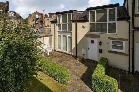 Swan Lane, Cygnet Court, HG1