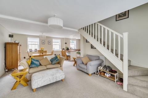 2 bedroom mews for sale, Swan Lane, Cygnet Court, HG1