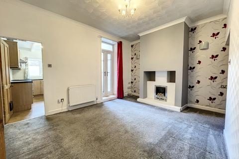 2 bedroom terraced house to rent, Greenbank Terrace, Lower Darwen