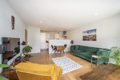 2 bedroom flat for sale, Ebb Court, 1 Albert Basin Way, London