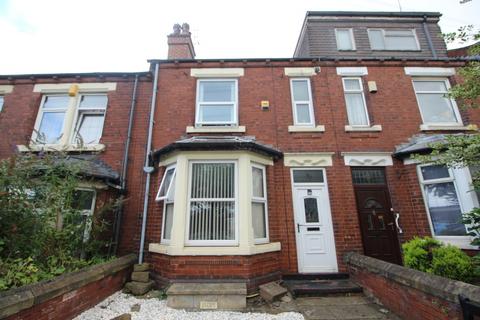 3 bedroom terraced house for sale, Castleford Road, Normanton