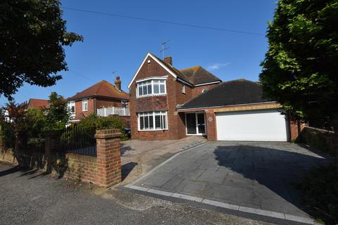 5 bedroom detached house for sale, Devonshire Gardens, Cliftonville