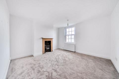 3 bedroom terraced house for sale, Priory Road, Tonbridge