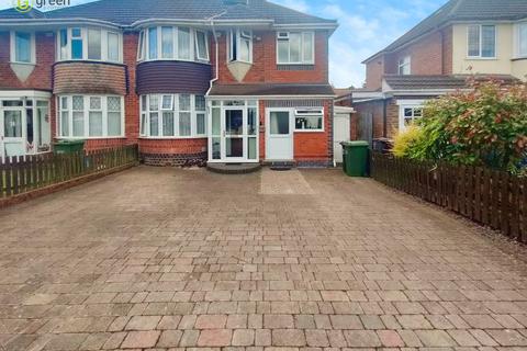 4 bedroom semi-detached house for sale, Hawthorne Road, Birmingham B36