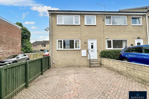 3 bedroom end of terrace house for sale, Victoria Street, Birstall