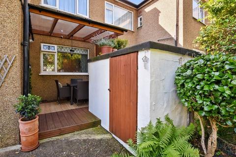 37 Imperial Close, Harrow, HA2 7LN