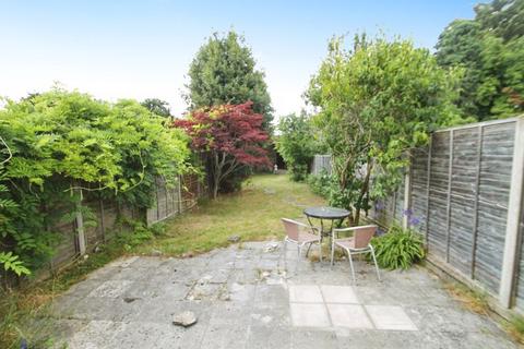 54 Stanley Avenue, Greenford, UB6 8NP