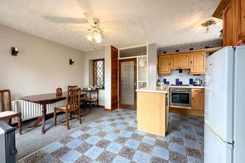 3 bedroom semi-detached house for sale, Congleton Road, Biddulph