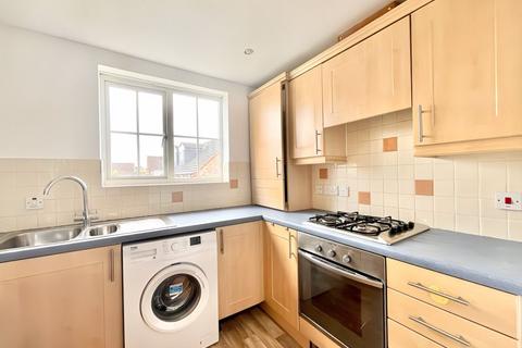 2 bedroom apartment to rent, Cumberland Road, Chafford Hundred, Grays