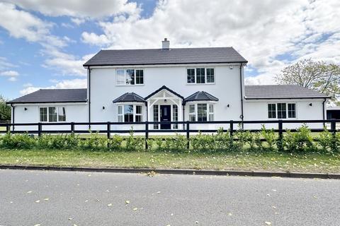 5 bedroom detached house for sale, Bulphan Village