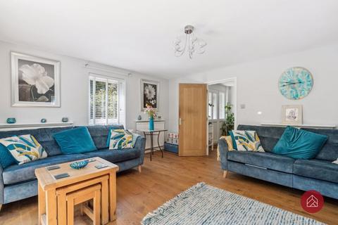 The Pines Brookside, Headington, Oxford, OX3 7PJ