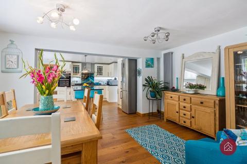 The Pines Brookside, Headington, Oxford, OX3 7PJ