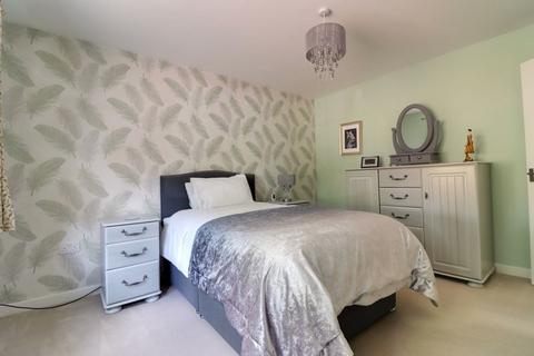 36 Tempest Drive, Penkridge, Stafford, ST19 5QF