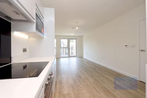 undefined, Luctons Close, Loughton IG10